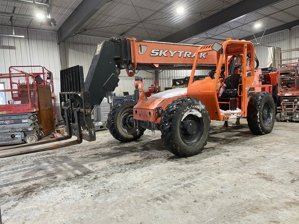 2017 JLG Skytrak 6042 Telehandler (Bryant, WI)