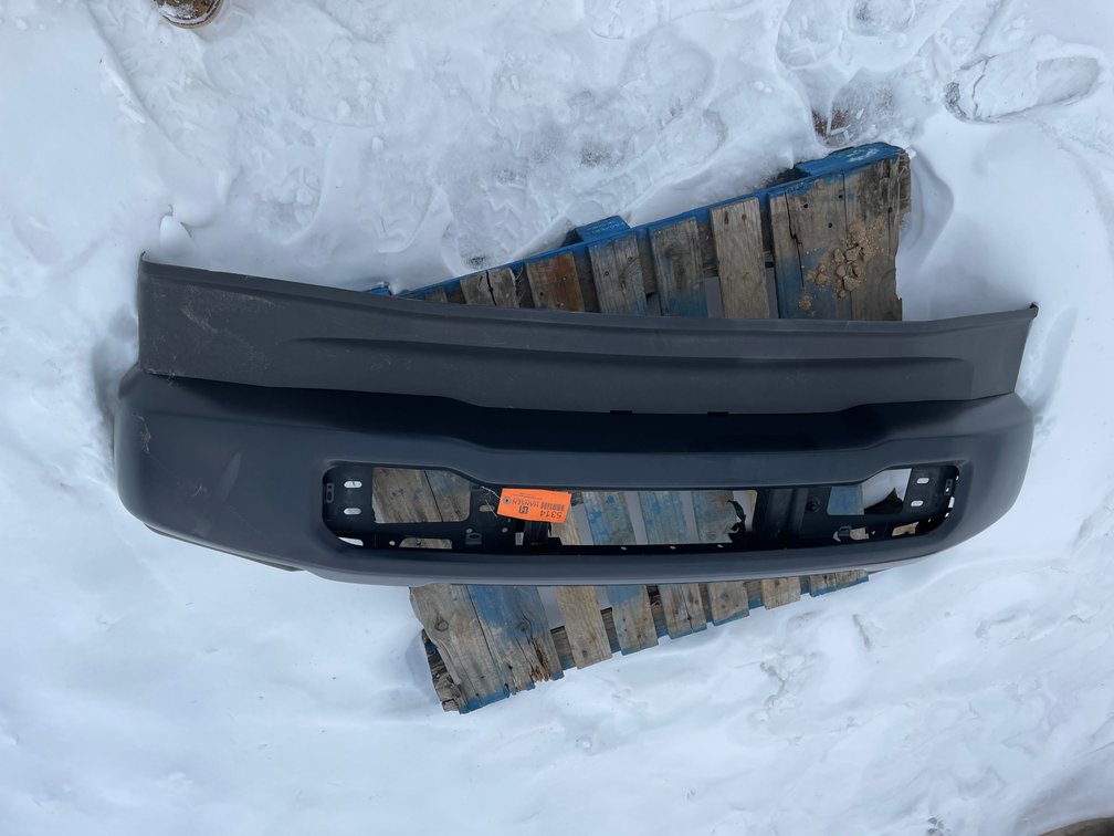 New Ford Super Duty Front Bumper (Nitke Yard- Mosinee, WI)