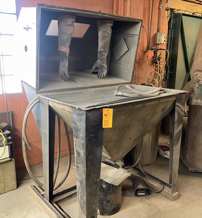 Sandblast Cabinet