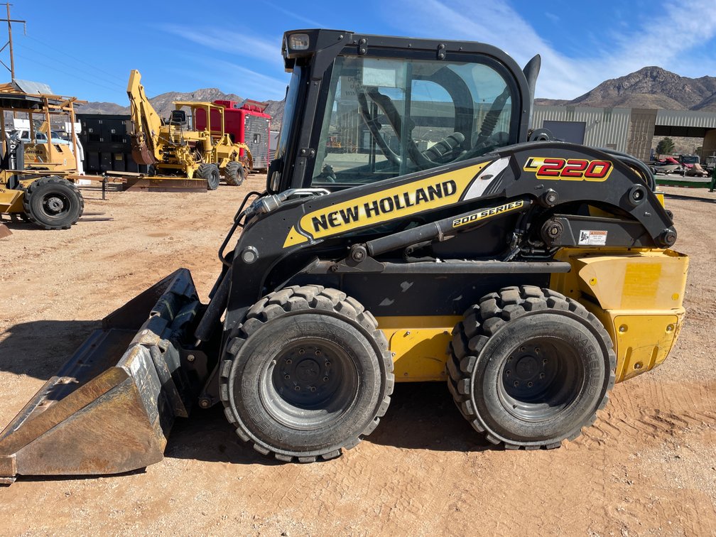 New Holland L220 Skid Steer Loader