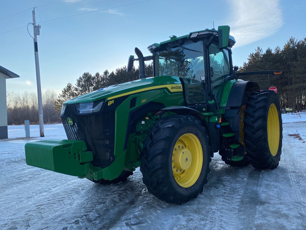 2022 John Deere 8R 280 Tractor (Unity, WI)