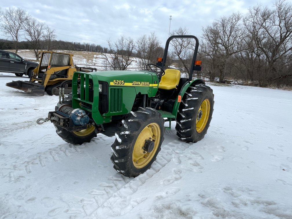 2001 John Deere 5205 Tractor