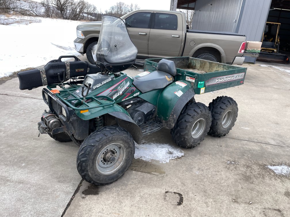 1997 Polaris Magnum 425 6X6 ATV (Has Registration Card)