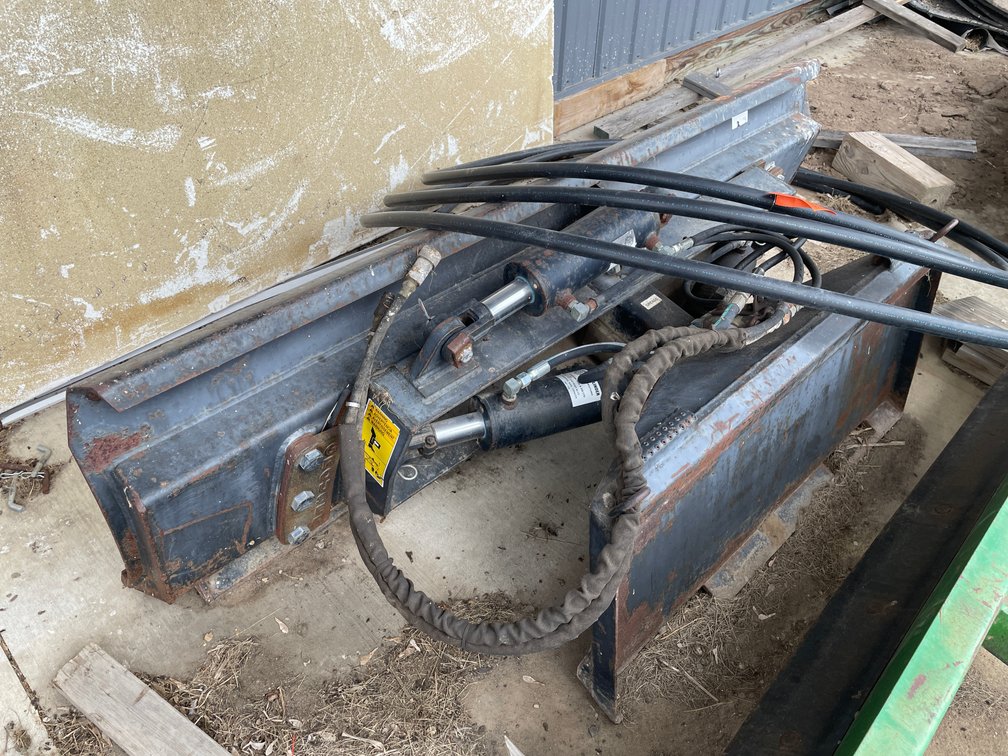 Grouser 6-Way Dozer Blade