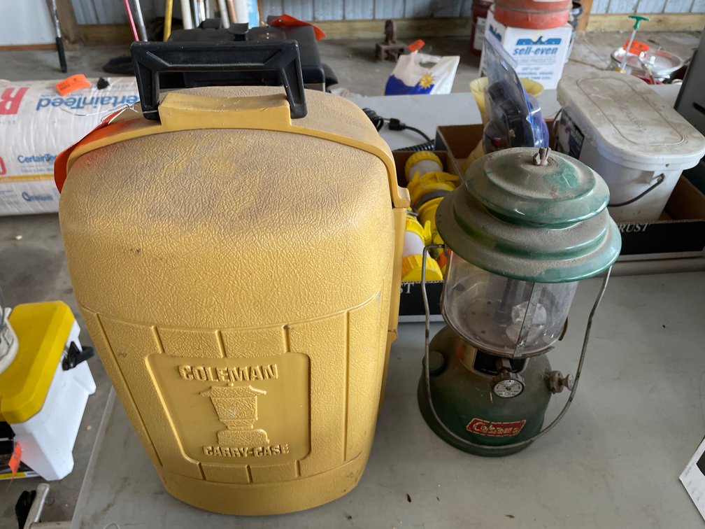 (2) Coleman Lanterns