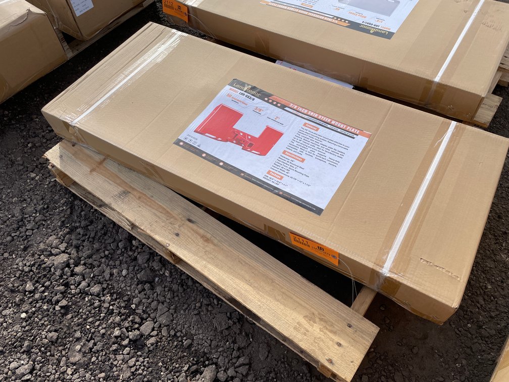 3/8" Land Honor Skid Steer Mount Plate
