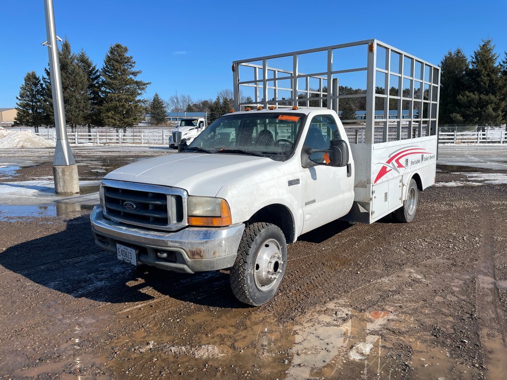 1999 Ford F550 Utility Truck **Non-Runner**(Has MN Title)