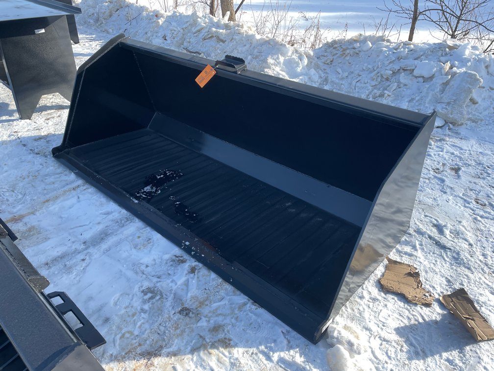 New KC 84" Snow/Litter Skid Steer Bucket