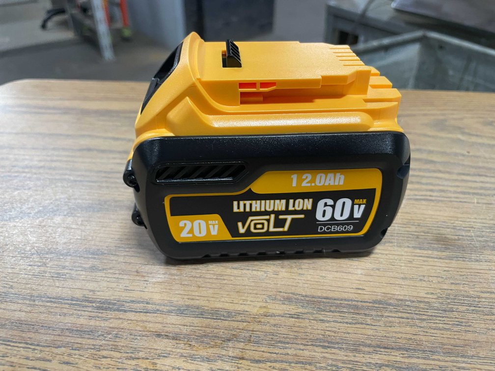 New DeWalt Replacement Batteries 20V/60V 12.0AH (CW)