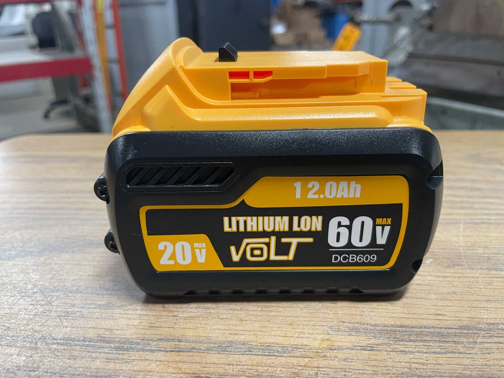 New DeWalt Replacement Batteries 20V/60V 12.0AH (CW)