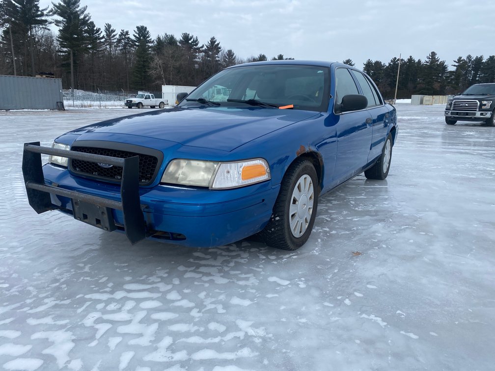 2009 Ford Crown Victoria (Has WI Title)(Prior Police Vehicle)(Mosinee, WI)