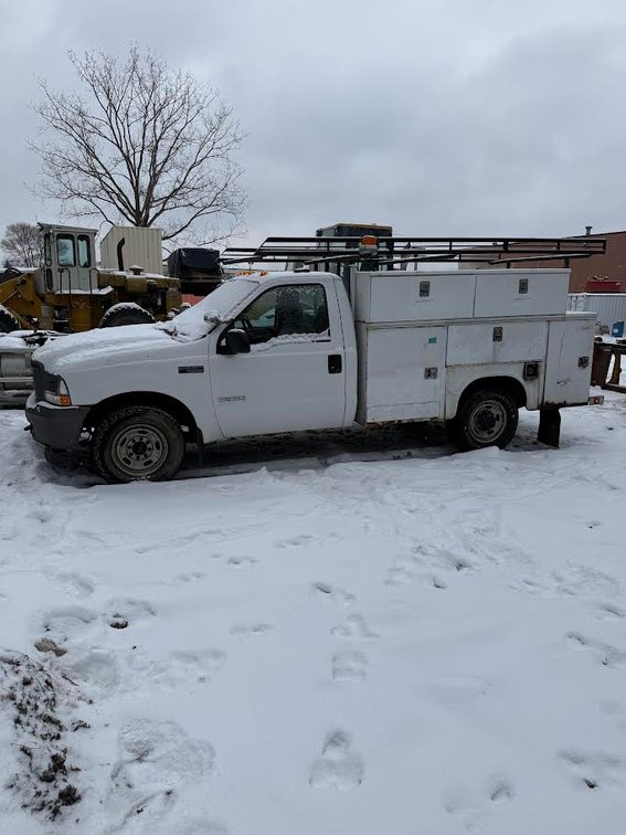 2004 Ford F350 (Has WI Title) (Menomonee Falls, WI)