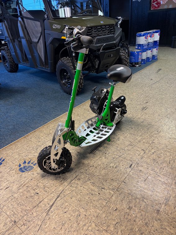 2024 MotoTec "UberScoot" Electric Scooter (Clintonville, WI)