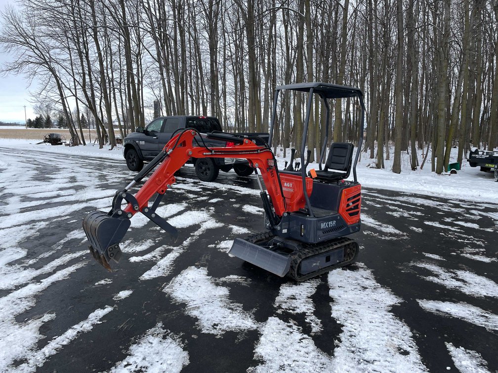 AGT Mini-Excavator (Brillion, WI)