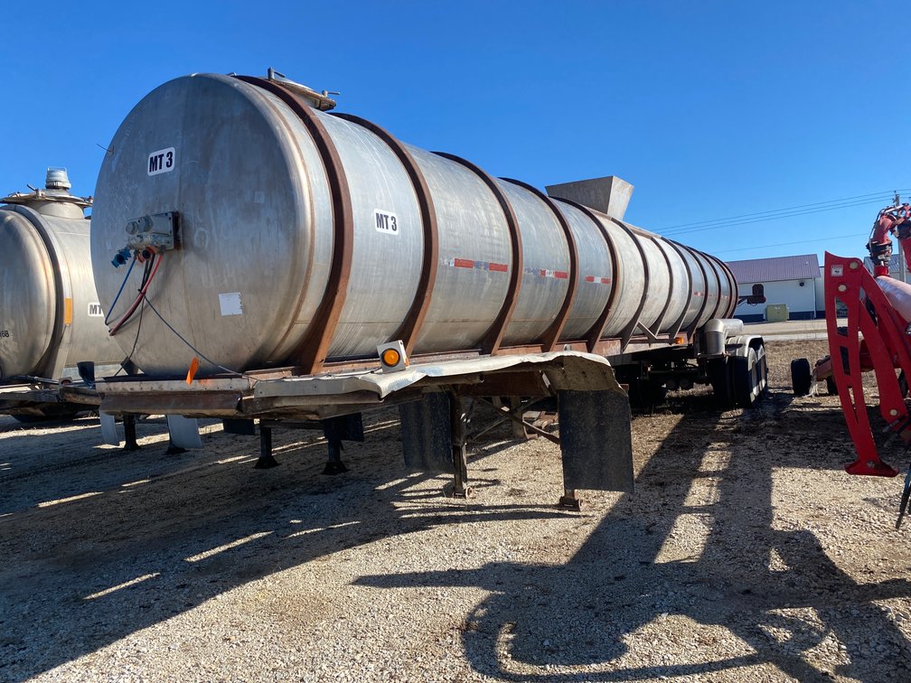 1983 Brenner Semi Manure Tanker Trailer (No Title) (St. Nazianz, WI)