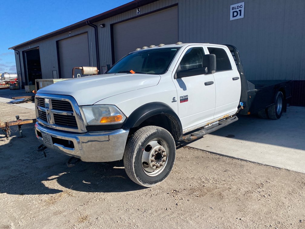 2012 Dodge Ram Cummins 5500 Flatbed Pickup (Has WI Title) (St. Nazianz, WI)