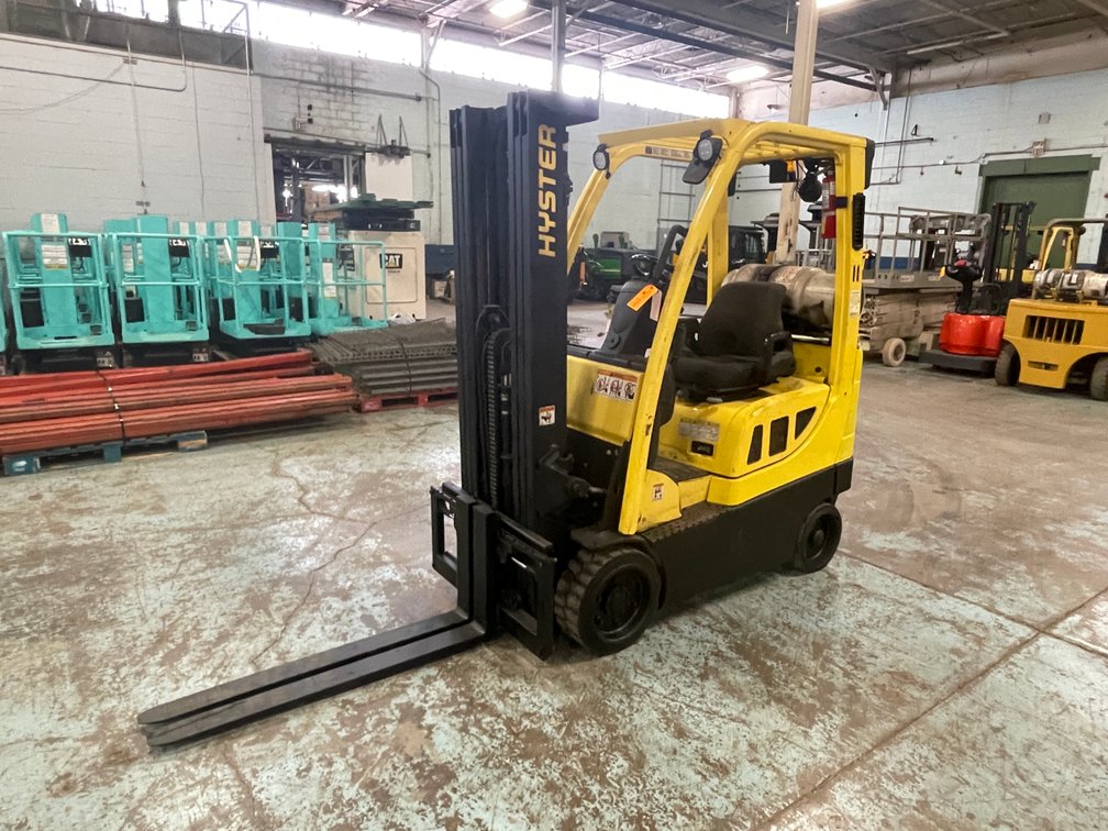 2006 Hyster S30 Propane Forklift
