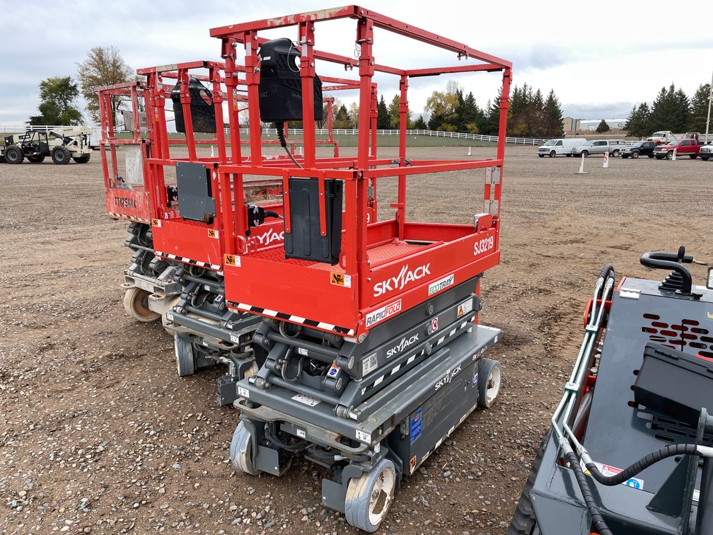 2021 Skyjack Scissors Lift