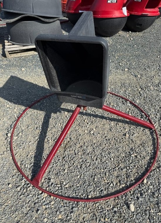 Small Animal Mineral Feeder