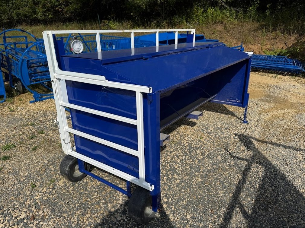Creep Feeder on Wheels