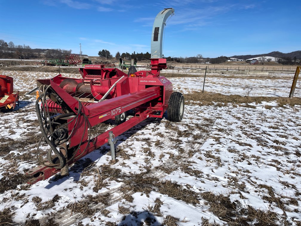 GEHL 1075 Chopper with Hay Head