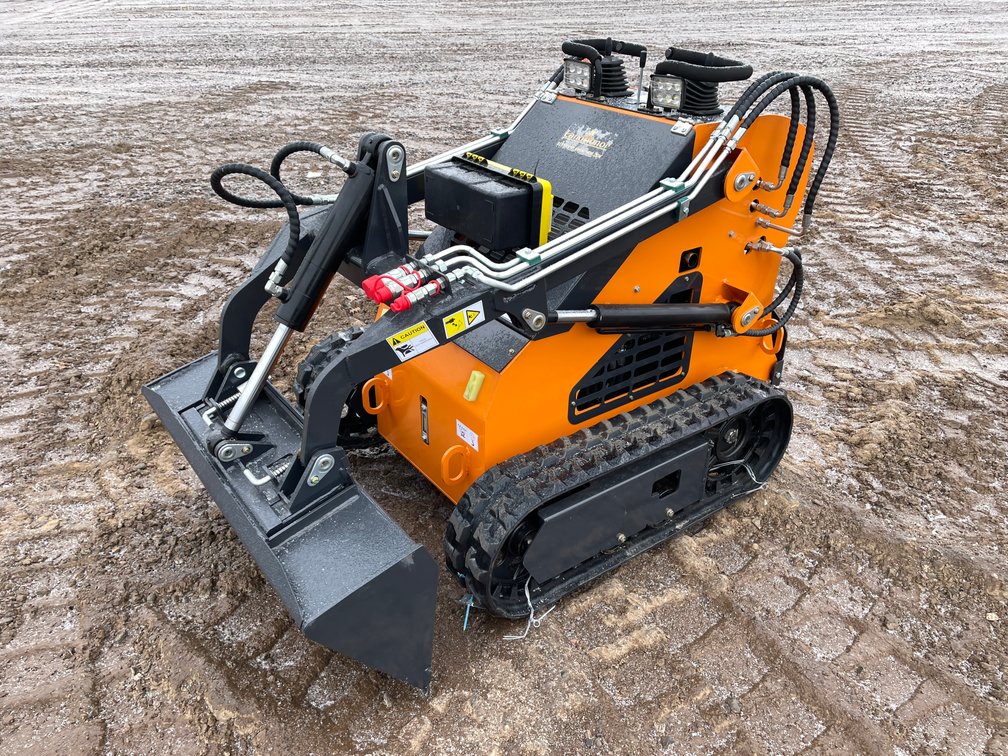 Unused 2025 LandHonor Mini Skid Steer Loader