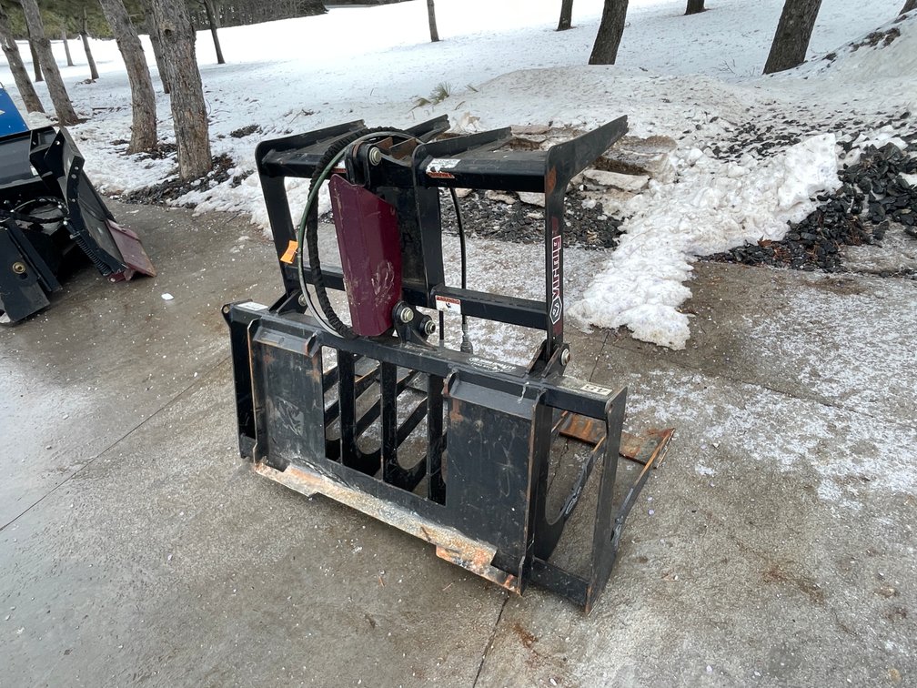 Virnig Mini Skid Steer Mount 48" Grapple Bucket