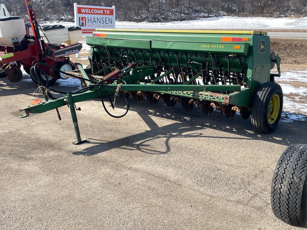 John Deere 8200 10' Grain Drill