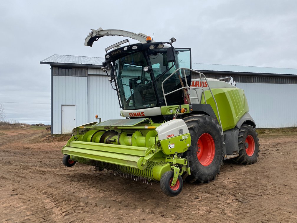 Claas Jaguar 980 Chopper Series 494 (Pittsville, WI)