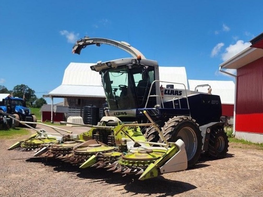 2006 Claas 870 Jaguar  (Pittsville, WI)