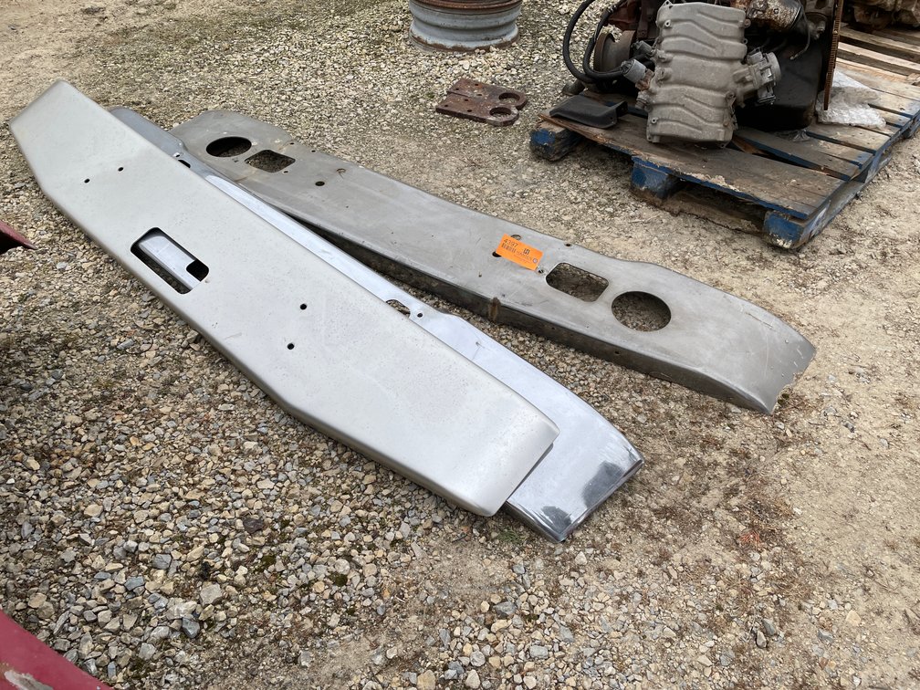 (3) Heavy Duty Truck Bumpers