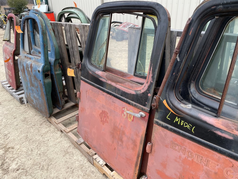Pair of L-Body Mack CFD Truck Doors
