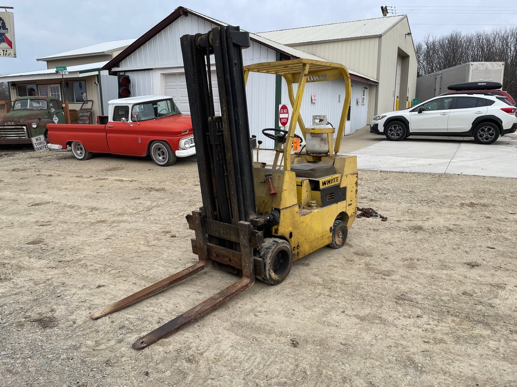 White LP Forklift