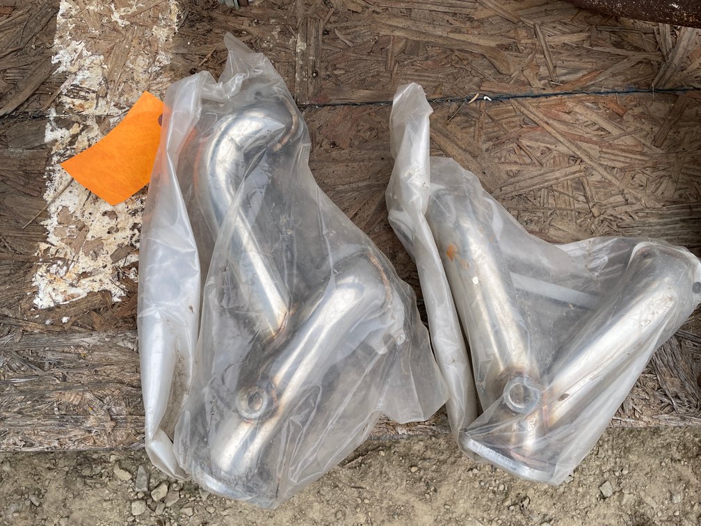 Set of Stainless Split Header