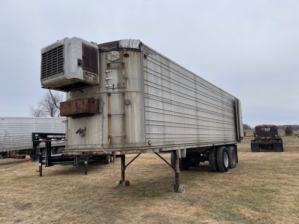 1955 Great Dane 32' Reefer Van Trailer (Has WI Title)