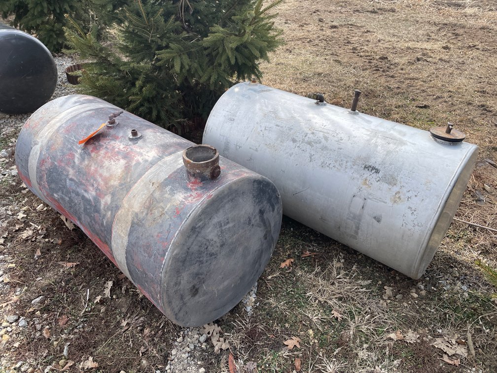 (2) Aluminum Fuel Tanks