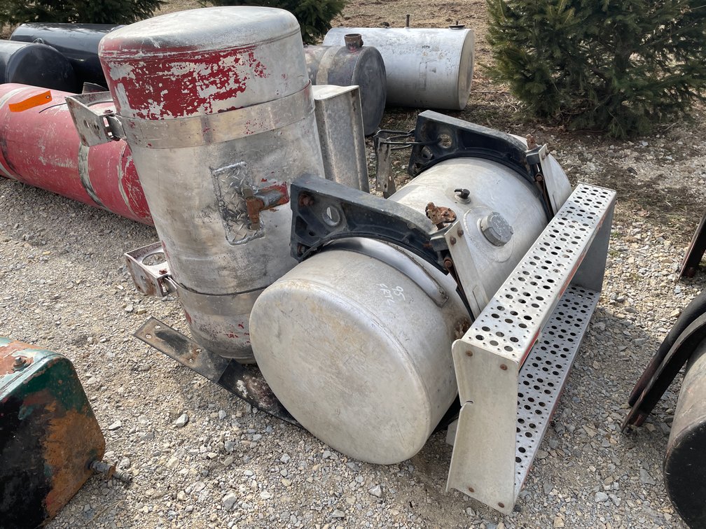(2) Aluminum Fuel Tanks