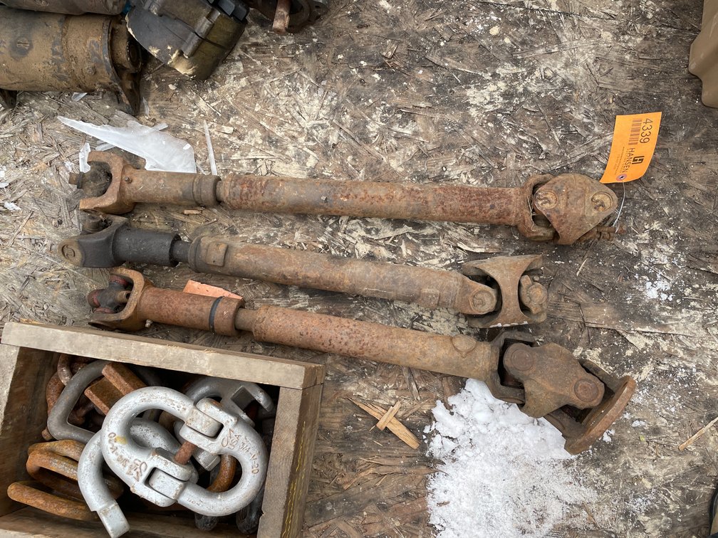 (3) Driveshafts