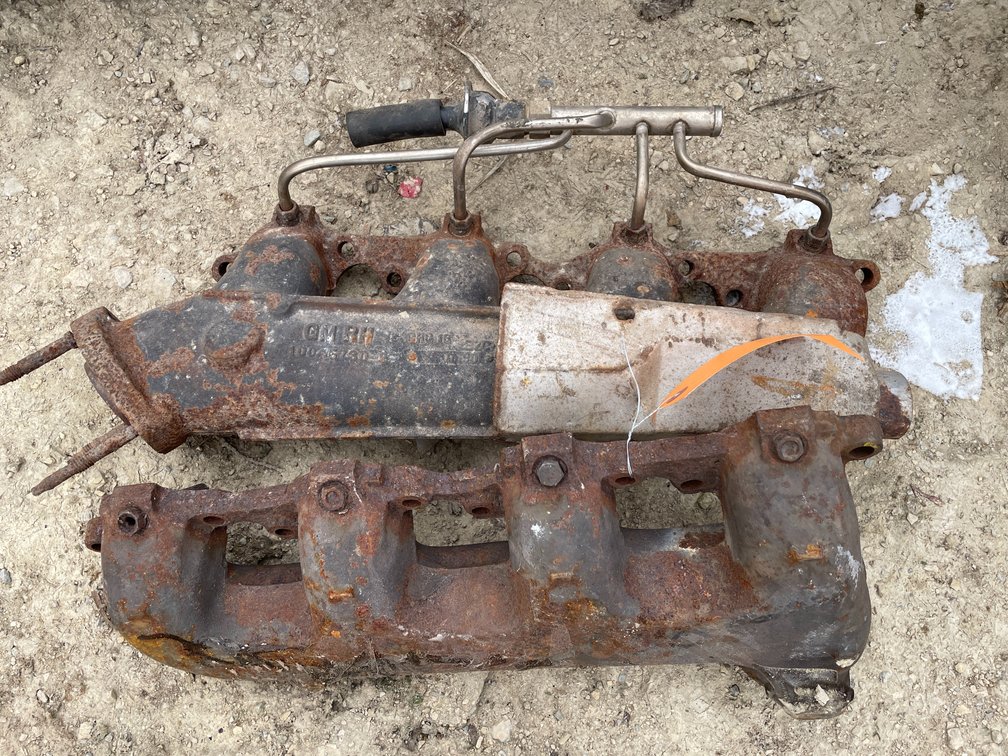 Pair of Exhaust Manifolds