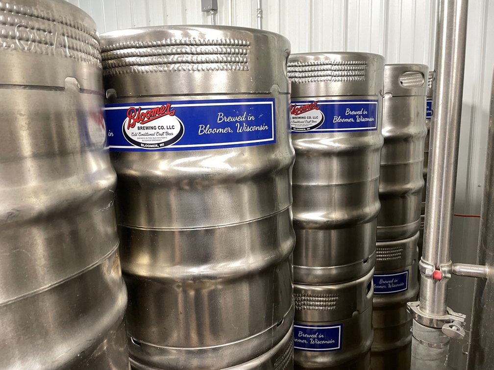(4) Stainless Steel 1/2 Barrel Stackable Kegs