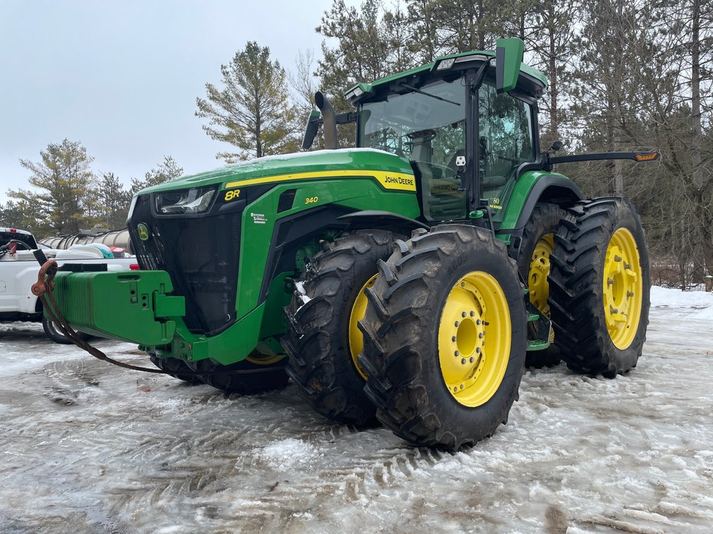 2020 John Deere 8R 340 Tractor (Bonduel, WI)