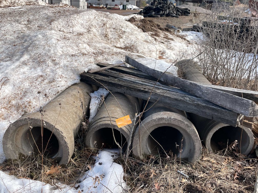 (4) Concrete Tubes