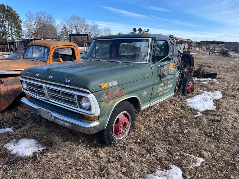 1972 Ford 350 Sport Custom (Has WI Title)