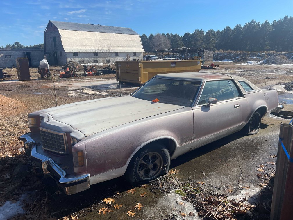 1977 Ford LTDll (No Title)