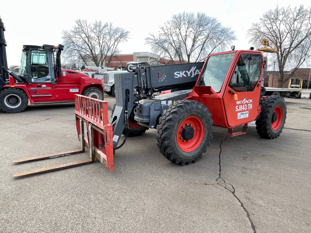 2018 Skyjack SJ843 Telehandler