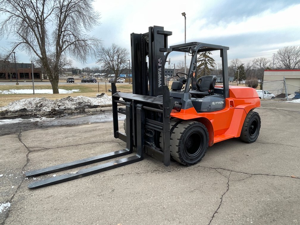 Toyota 7FDU70 Diesel Forklift