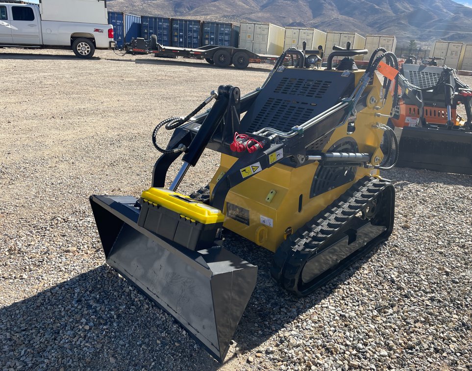 Unused 2025 Landhonor Mini Skid Steer Loader