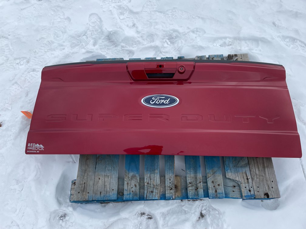 New Takeoff OEM Ford Super Duty Tailgate (Nitke Yard- Mosinee, WI)