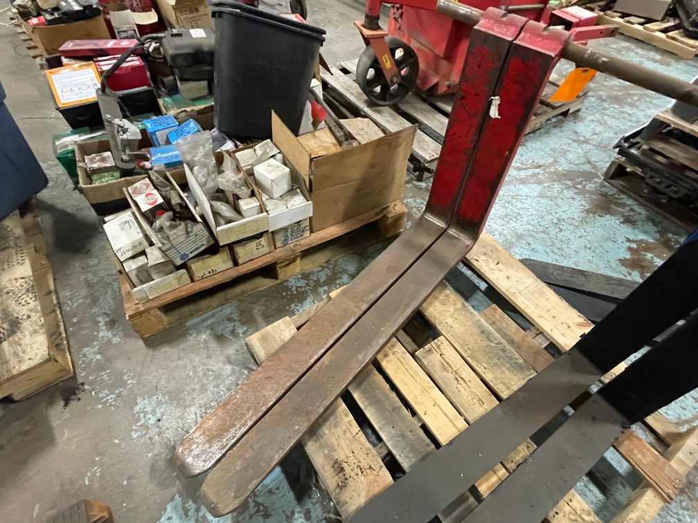 Set of Forklift Pallet Forks