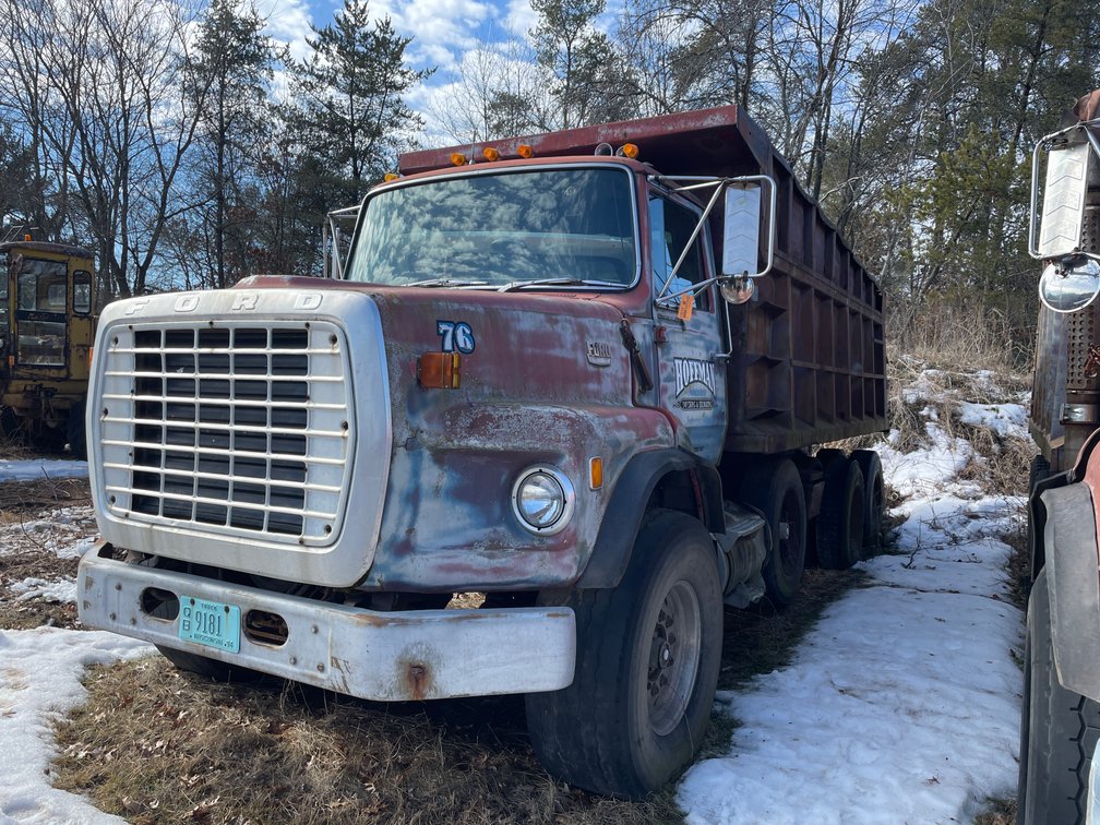 1976 Ford Dump Truck (Has WI Title)